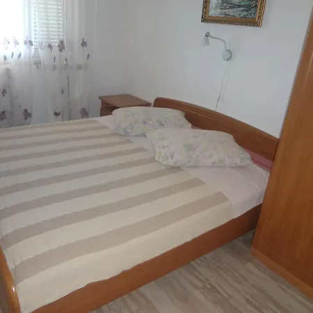 Apartment Valica 7122a